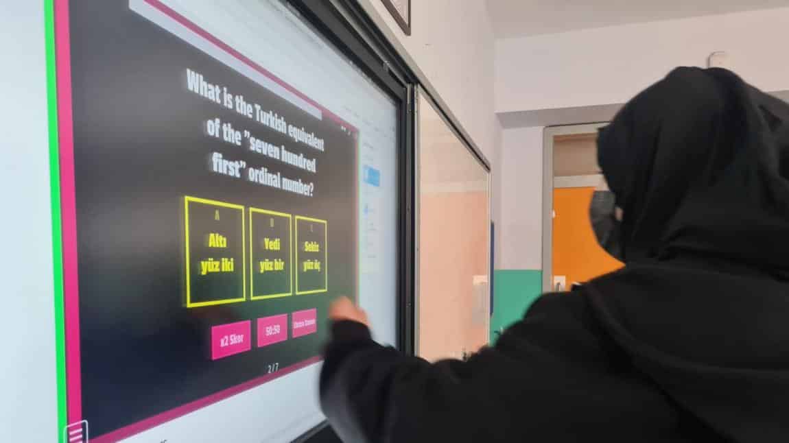 Yoğunlaştırılmış Dil Sınıfları Dijital Oyunlar Hazırladılar.